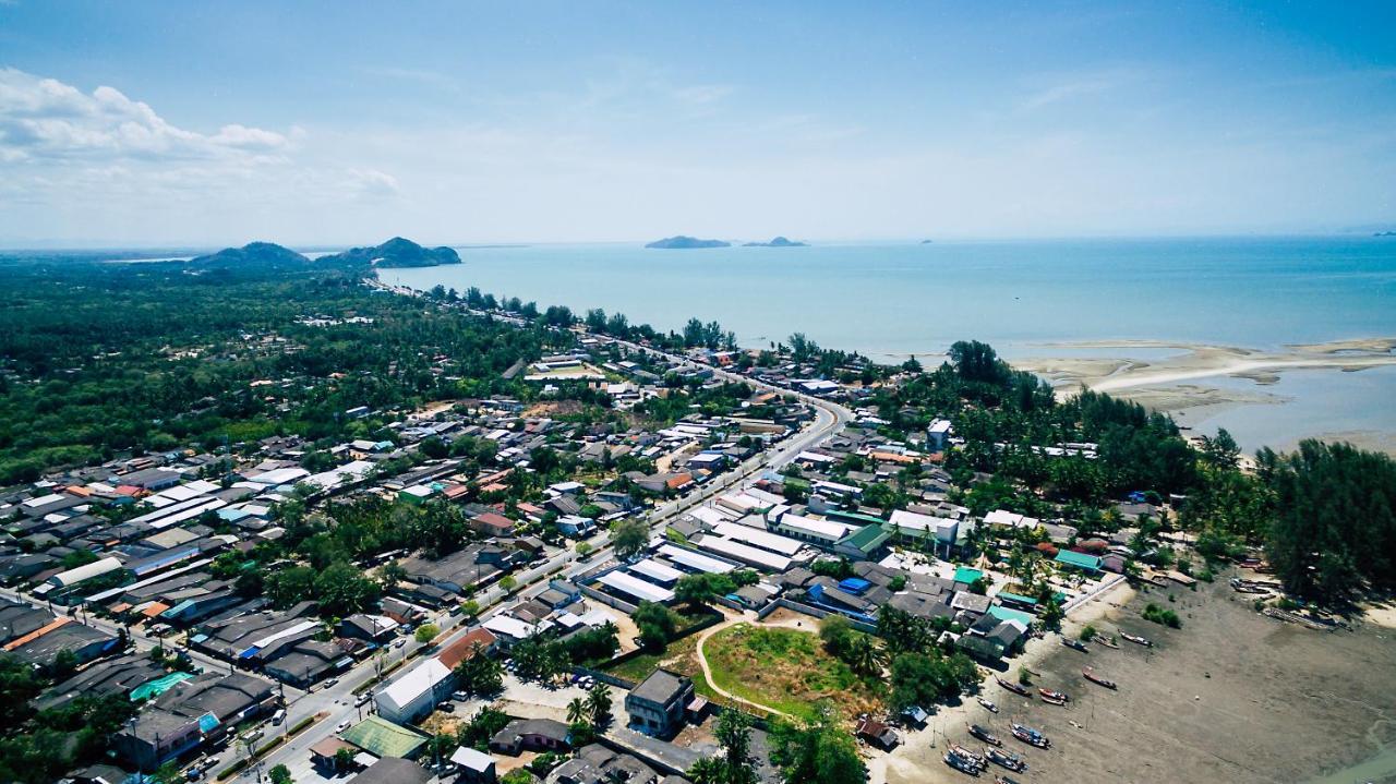 Bara Bara' Budget Satun 'Sha Plus' Экстерьер фото